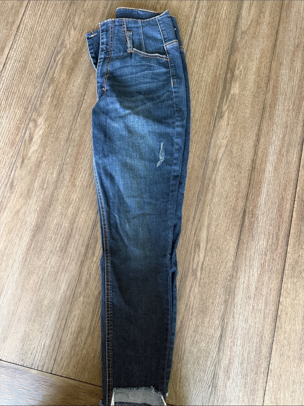 Tinseltown Dark Blue Cropped Ankle Jeans